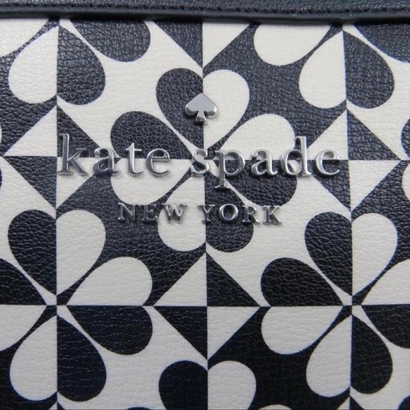 Kate Spade Hollie Spade Clover Purse - SOLD - Picture 4 of 5